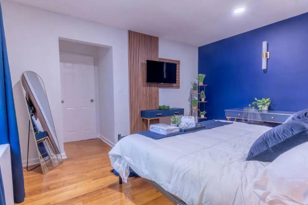 2 Deep Apts By American Dream, Sleeps 8 Apartment Hasbrouck Heights