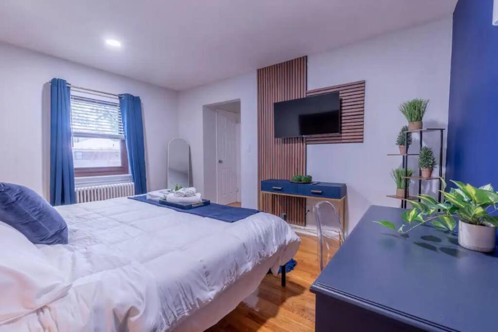 Apartment 2 Deep Apts By American Dream, Sleeps 8 Hasbrouck Heights